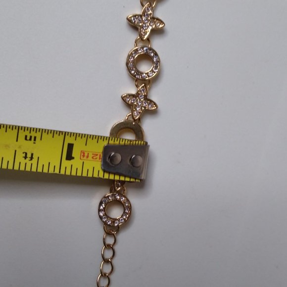 Metal X And O Bracelet Adjustable 5 To 6.5 Inches - Picture 14 of 15